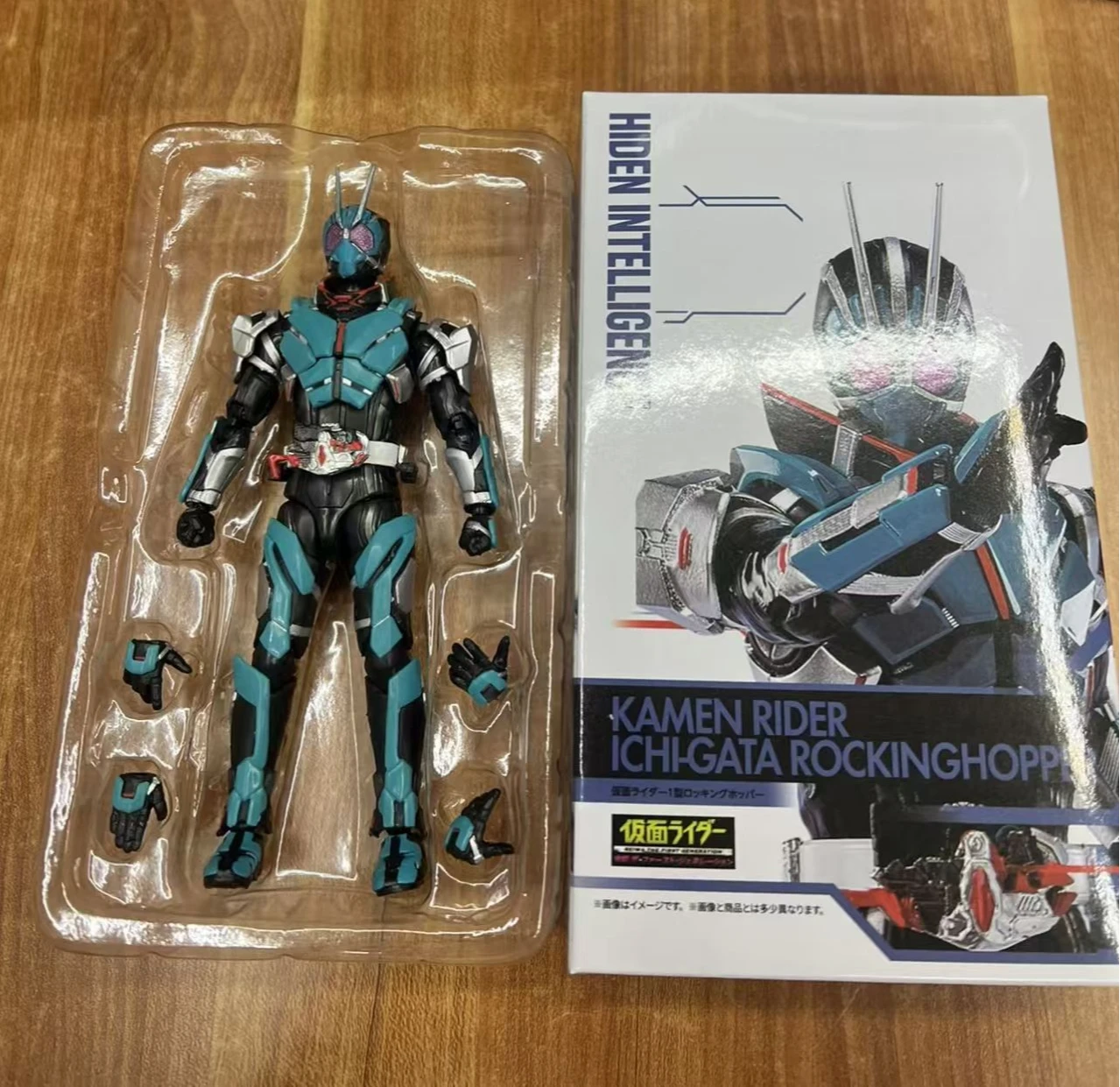 SHF Kamen Rider Ichi Gata Falling Rock Locust Zero One Аниме Фигурка ПВХ Детские игрушки Коллекция кукол Фигурки Подарочный орнамент