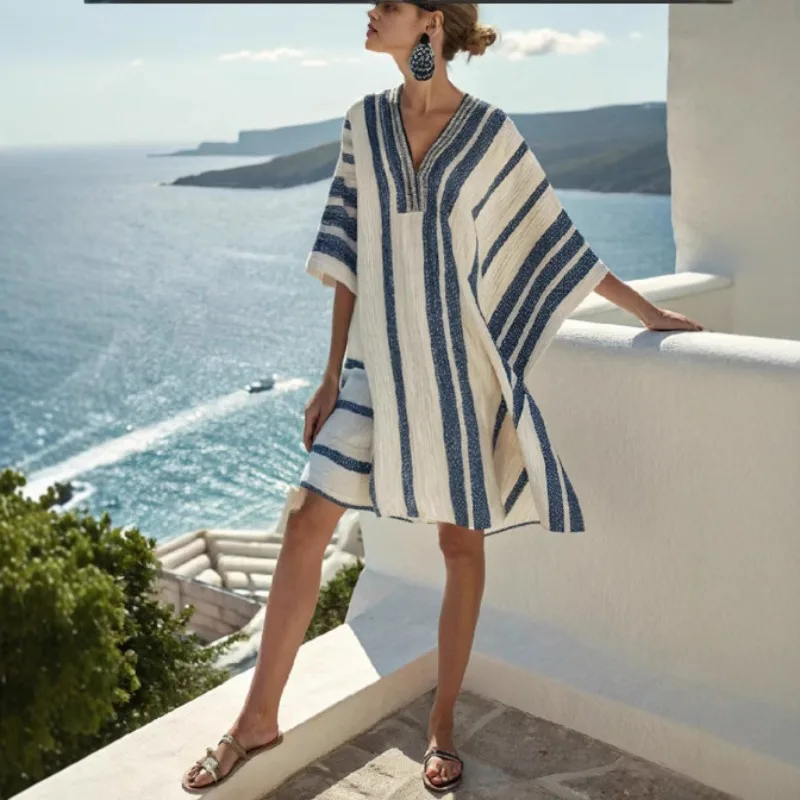 

2025 New Fashionable Casual Women's Clothing Elegant Vacation Digital Print Striped V-neck Dress Women's Clothing
