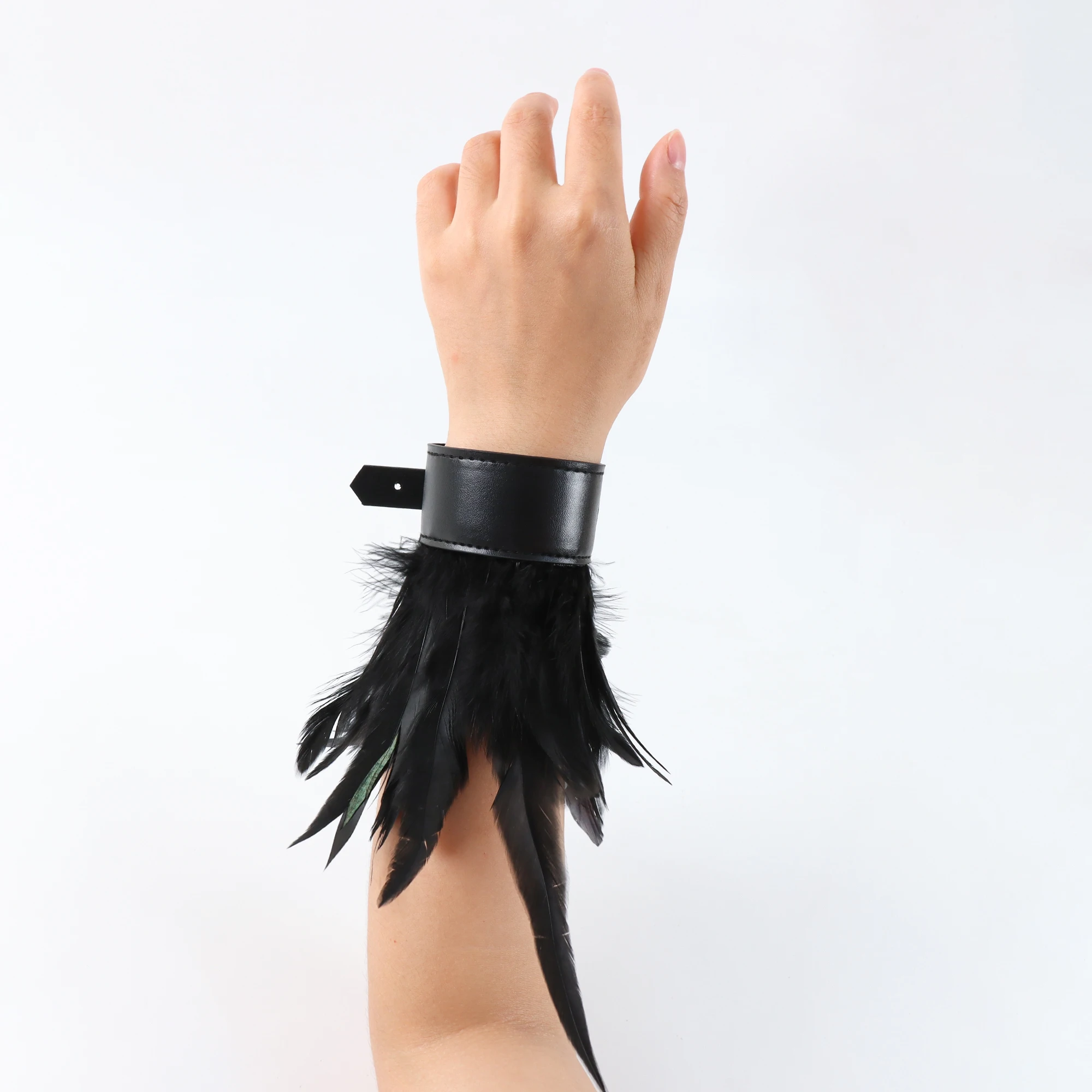 Punk Gothic Gloves Feather Wrist Cuff Carnival Stage Show Showgirl Natural Dyed Rooster Feather Arm Warmer Party Cosplay Costume