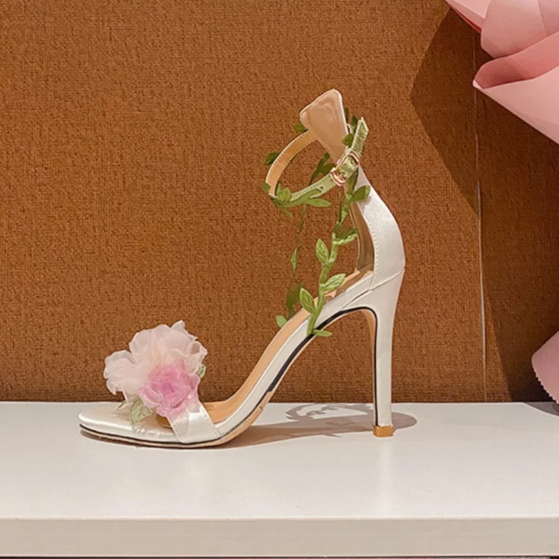 

Wedding Shoes 2025 New Pink Pastoral Chiffon Flower Fantasy High Heels One-Strap Vine Strappy Sandals Women Fairy Forest Style