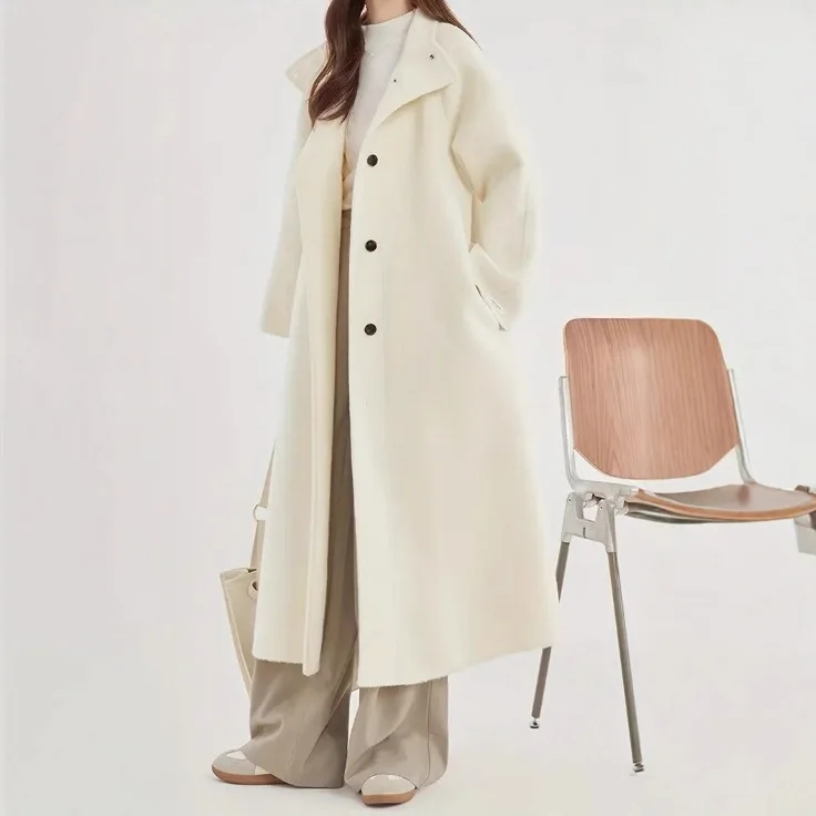 

2025 Autumn and Winter New Women's Retro Elegant Single Breasted Woolen Long Coat Casual Lapel Jacket