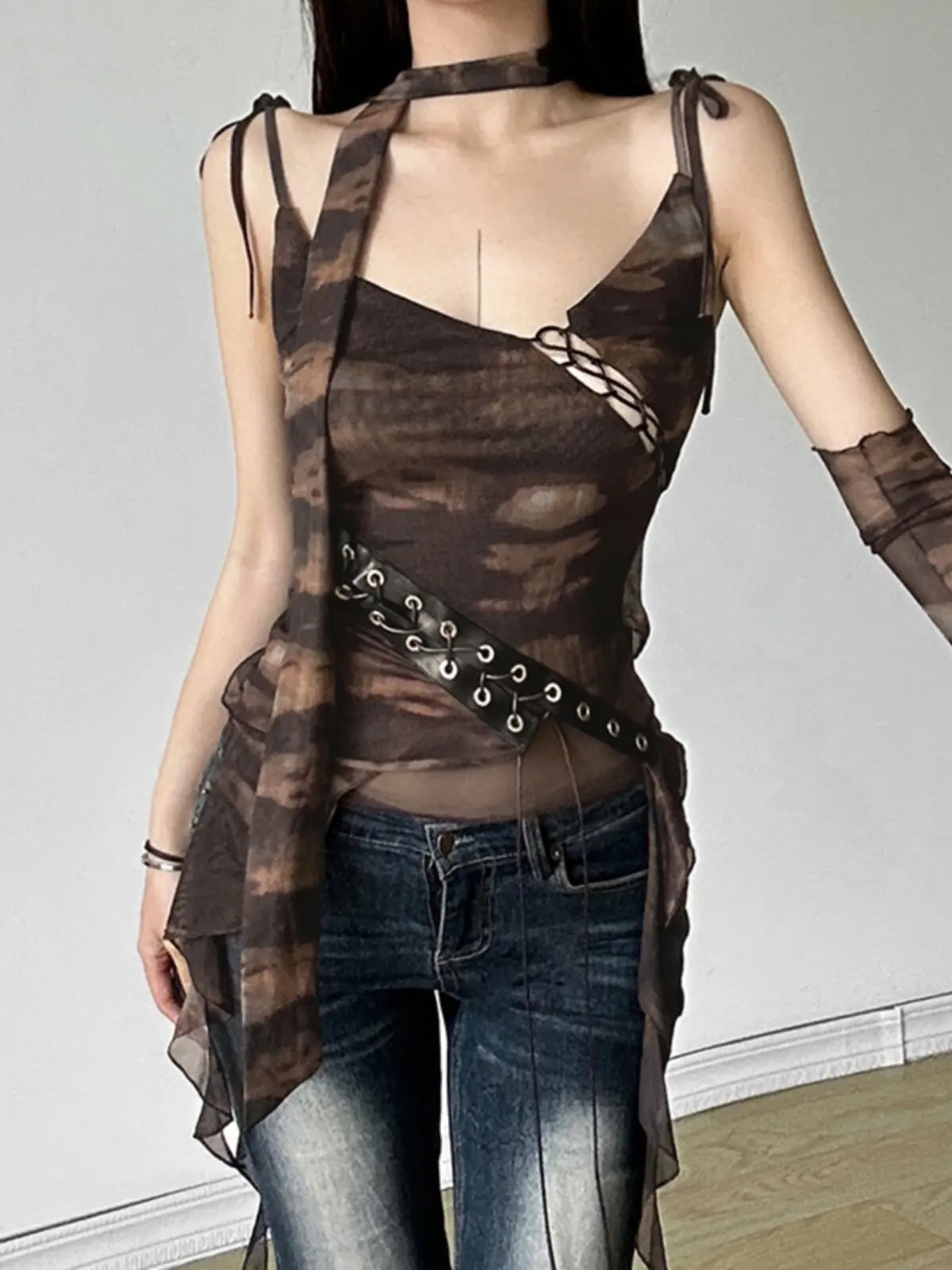 Women's Vintage Brown Y2k Camisole Tie Dye Crop Top Ruffle Trim Sleeveless Vest Hollow Irregular Hem Tank Top For Women Summer