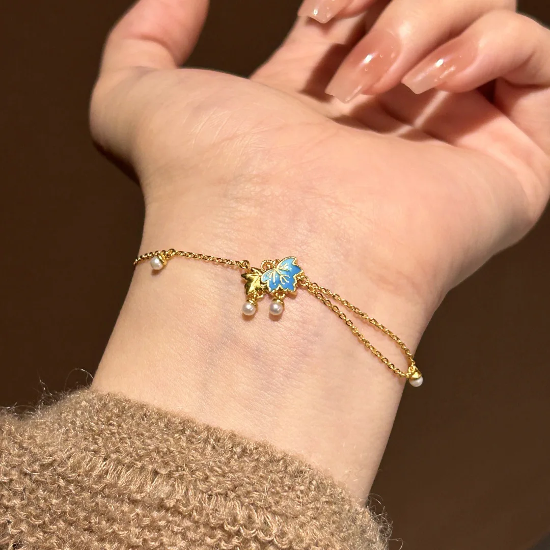 Fashion Light luxury exquisite blue maple leaf bracelets for women small pearl bangles High quality banquet jewelry gift