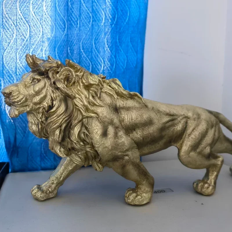 

Mighty Standing Golden Lion King Resin Office Desktop Model Animal Statue Ornaments Accessories Living Room Home Decoration Gift