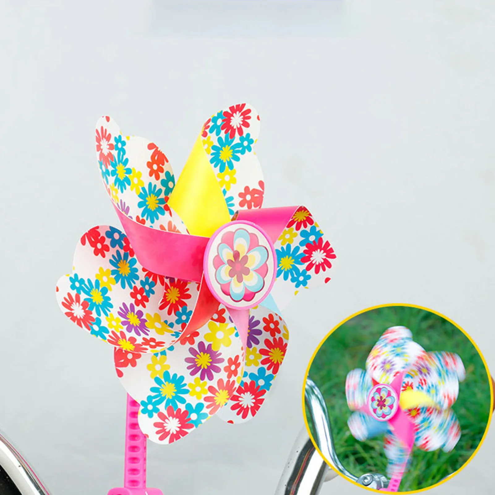 1Pc Kinderen Fiets Stuur Bloem Pinwheel Cartoon Kleurrijke Windmolen Decoratie Voor Kid 'S Fiets Scooter Ornament Accessoires