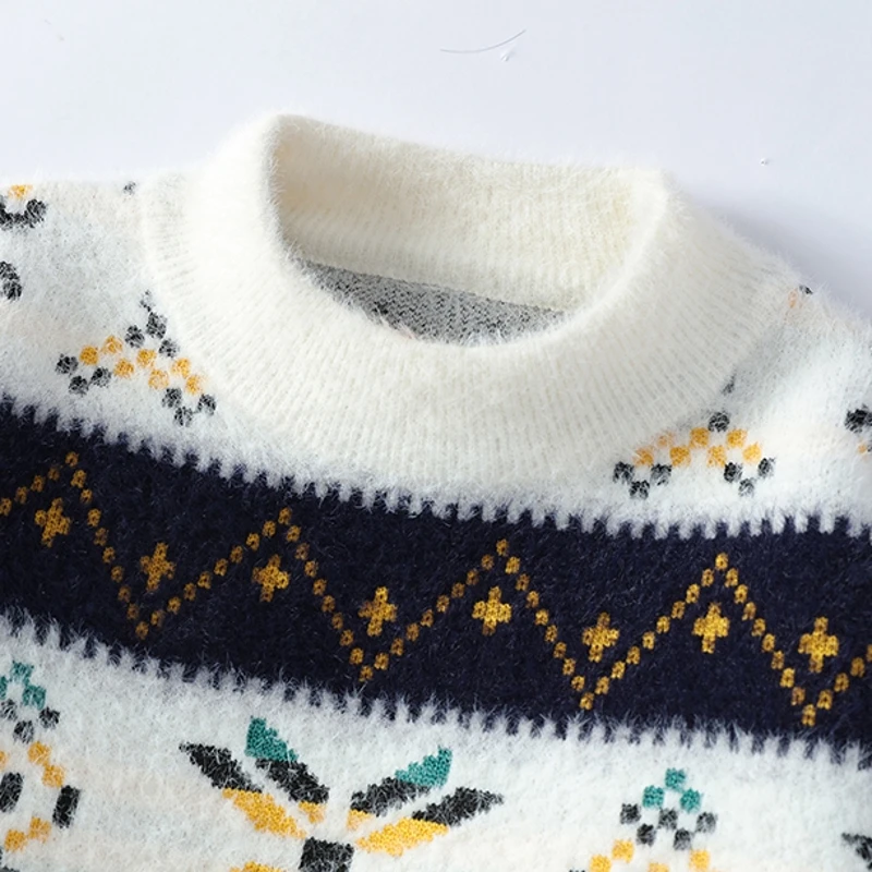 新しい人気の秋冬不規則なジャカード柄プルオーバーセーターカジュアルラウンドネックコントラストカラーメンズニットプルオーバー