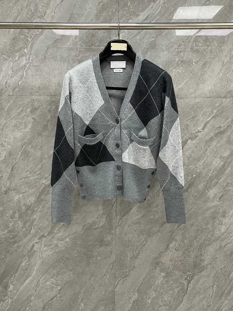 

Retro V-Ne Knitted Sweater Coat Women's plus Size Loose Diamond id Trendy Open Cardigan Long Sve Woolen Coat