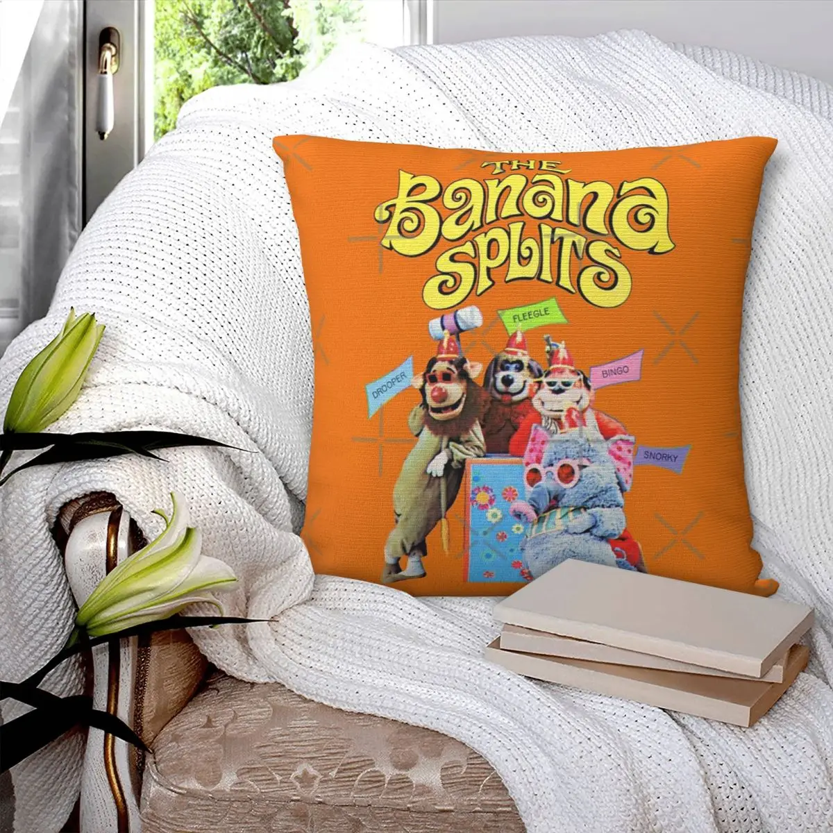 The Banana Splits Retro Cast - Drooper Fleegle Bingo Snorky A Pillow Case