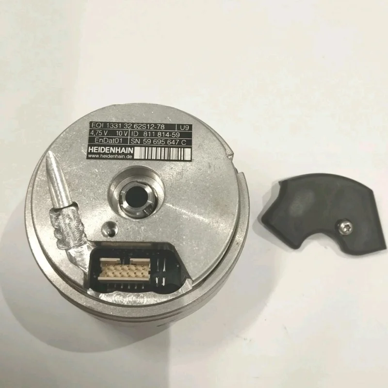 

Программируемый логический контроллер (ПЛК) для промышленной автоматизации EQI 1331 32 62S12-78 811 814-59, новый, оригинальный, в наличии на складе