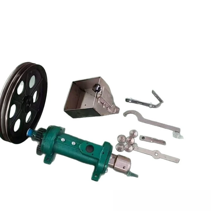 

Commercial Internal Cutting Caterpillar 60 Granular Feed Food Grains Extruder