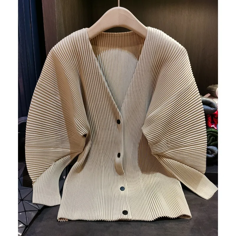 

Miyake Pleated Jacket Women 2026 Spring Casual Single-breasted Cardigan Jacket Loose Versatile Solid V-neck Pleats Blouse Women