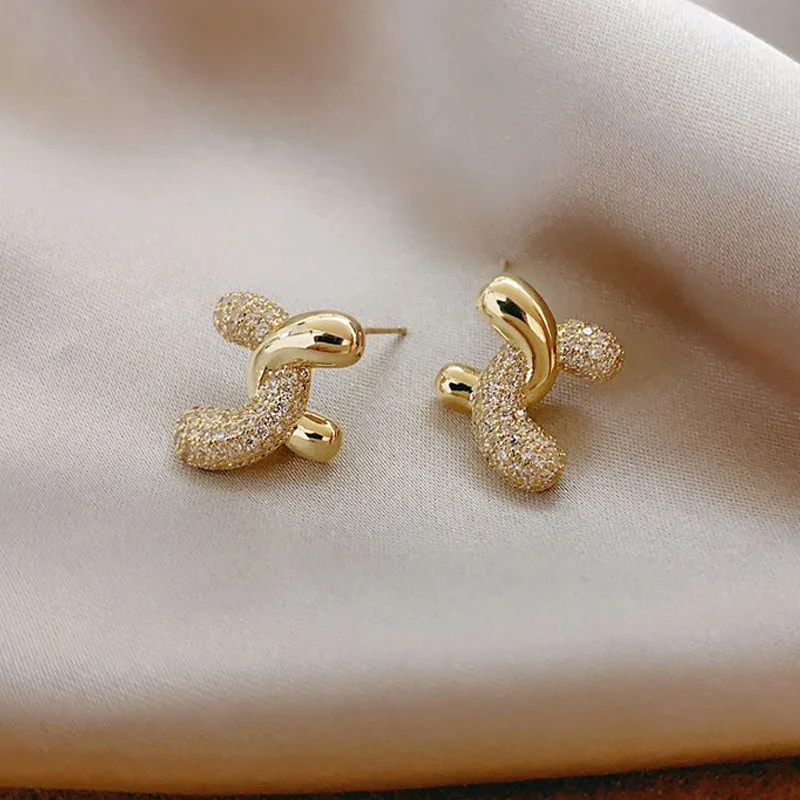 Fashionable Double C Irregular Cool Style Elegant and Simple Style with Zircon Commuting Earrings and Earrings for Men and Women