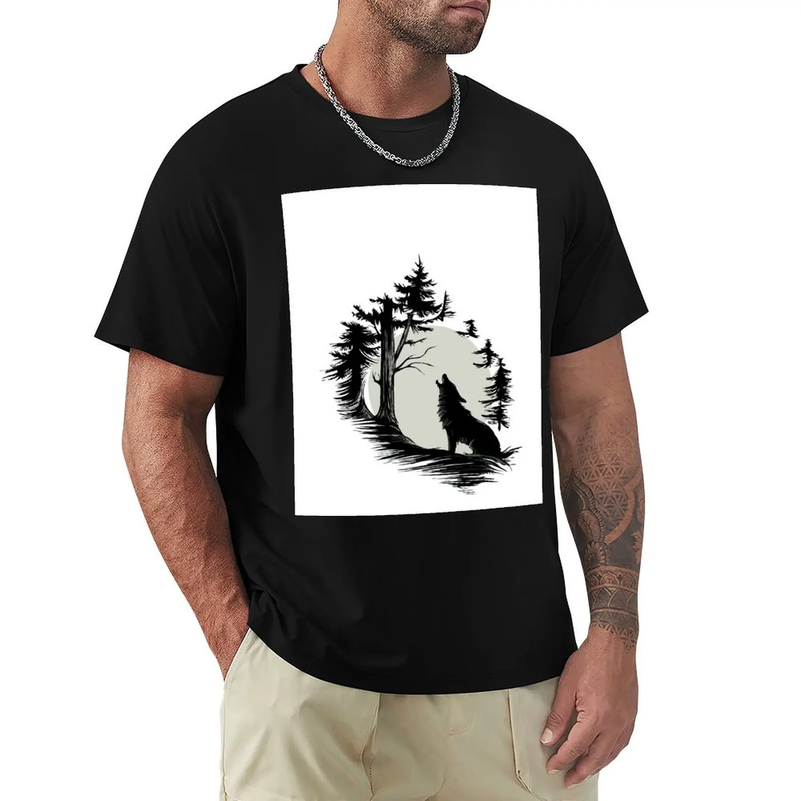 

The Wolf under the Moon's Gaze T-Shirt plus size tops summer top vintage summer 2025 black t shirts for men