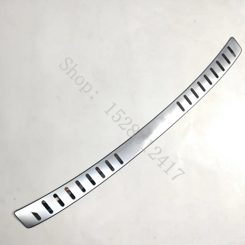 For VW/Volkswagen Tiguan MK2 2017-2020-2025 stainless car Rear Bumper Protector Sill Trunk Tread Plate Trim Car Accessories view 3