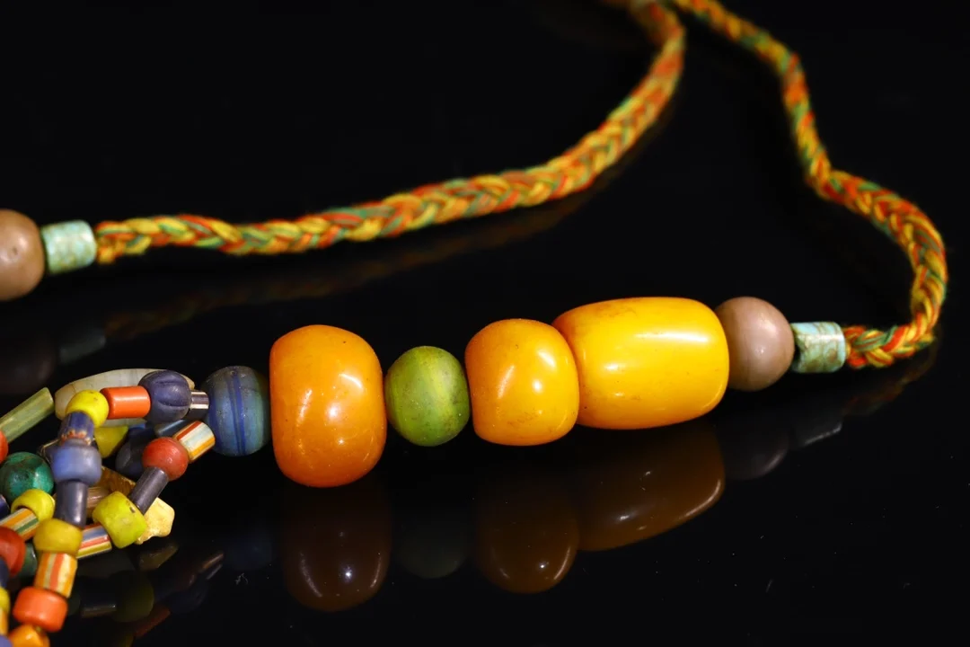 22 "チベット寺院コレクション古い多くの宝石カラフルなビーズネックレス仏ビーズペンダントお守りダーラムタウンハウス悪魔祓い