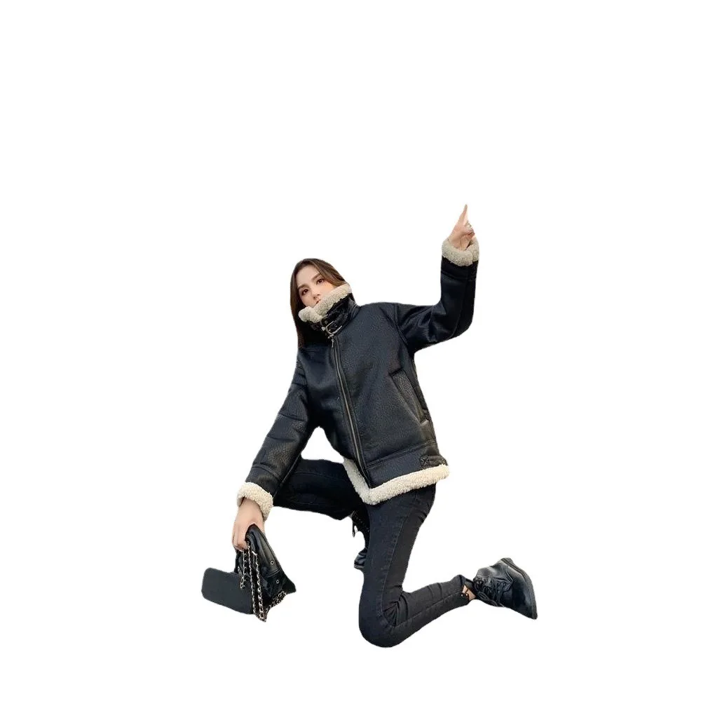 بو الجلود سترة نسائية المرقعة حزام الوقوف طوق الصلبة معطف الإناث 2024 الخريف الشتاء Highstreet رشاقته معطف سيدة