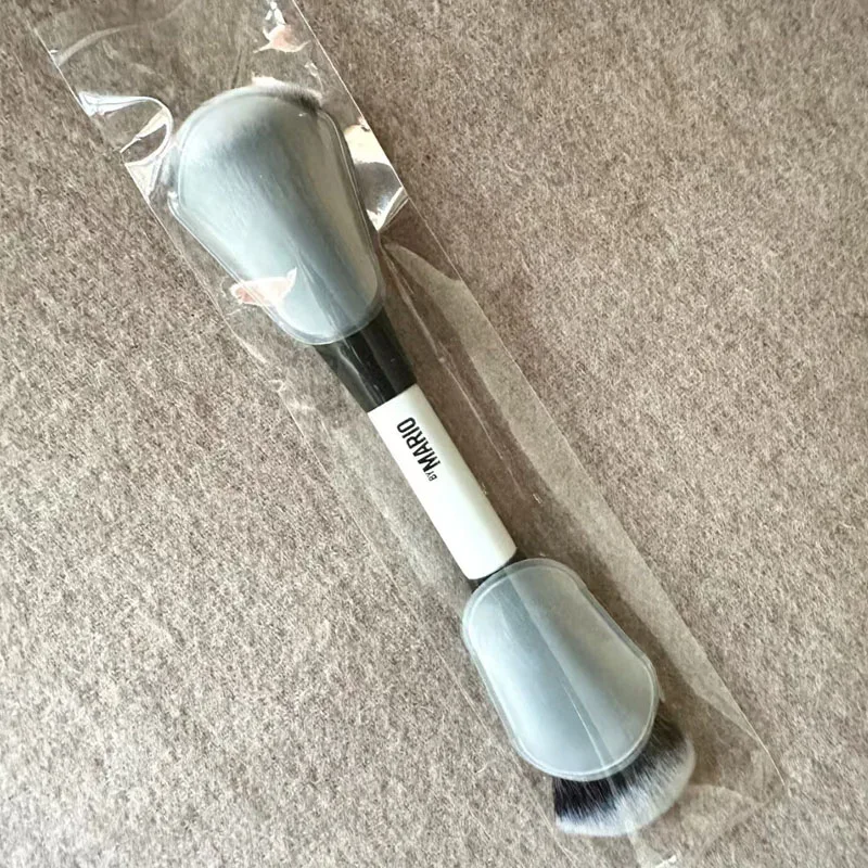 Pennello F4 per trucco fard 2 in 1 Pennello per fard morbido e bagliore ambientale Pennello per viso alla moda per capelli in fibra morbida