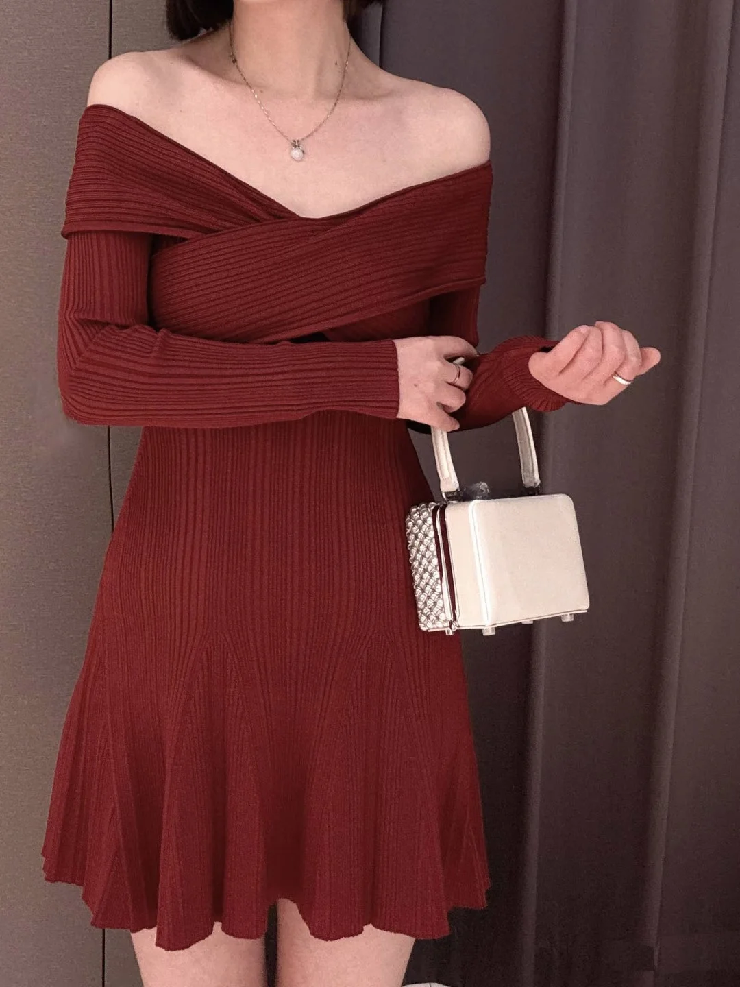 

Knitted A-Line Dr SP2026 New Year Red Sweet Spicy Cross-oulder Long Sve High Waist Soft Elastic French Sle