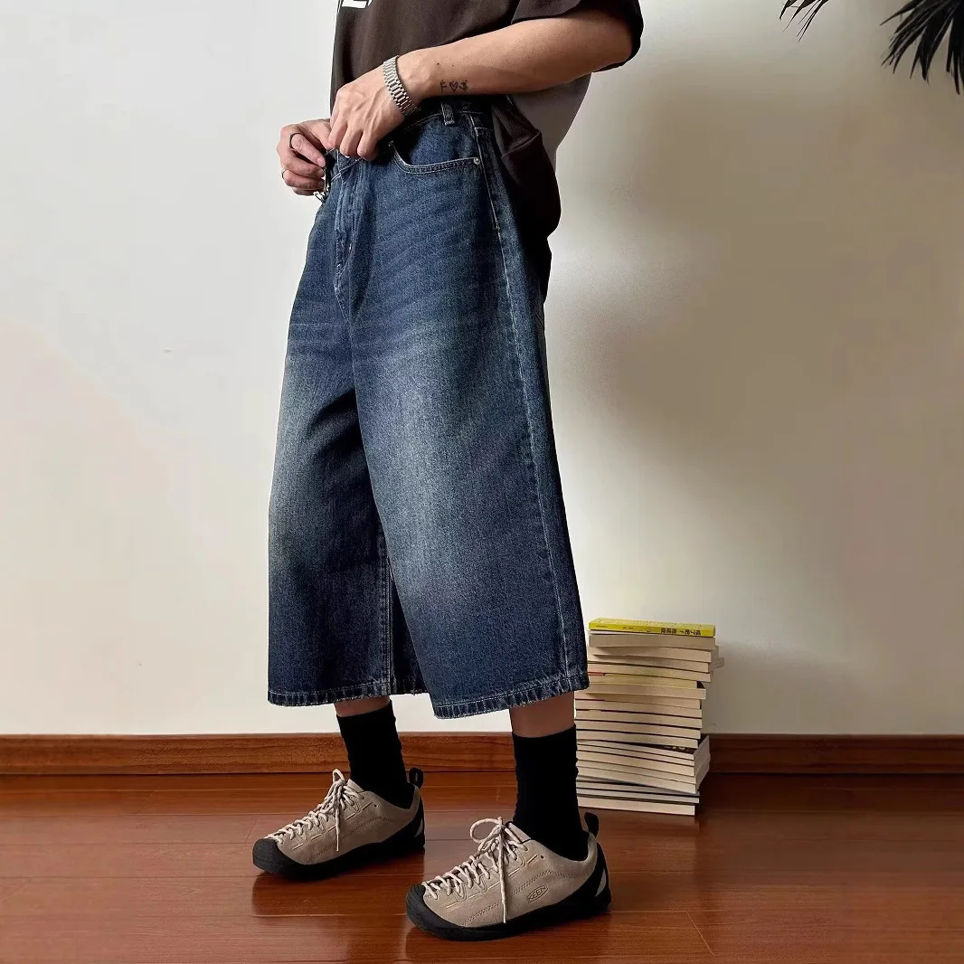 Celana Pendek Denim Potongan Longgar Musim Panas Pria Vintage Celana Lima Titik Dicuci Kaki Lebar Mode Y2k Celana Pendek Jeans Lurus