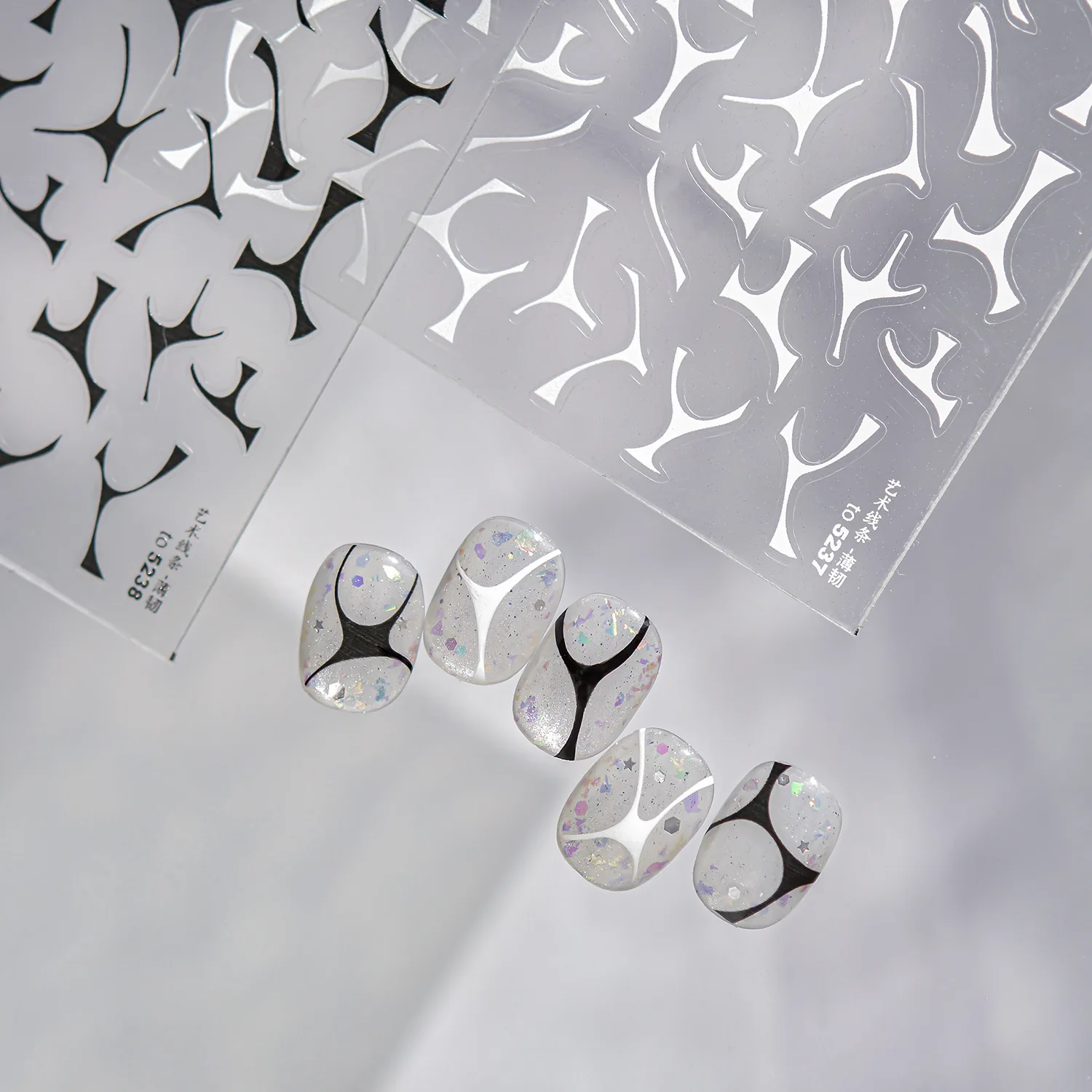 Y2K moderne minimalistische kunstlijnen nail art stickers manicure ontwerpen hoge kwaliteit zelfklevende zwart-witte sticker T-5237