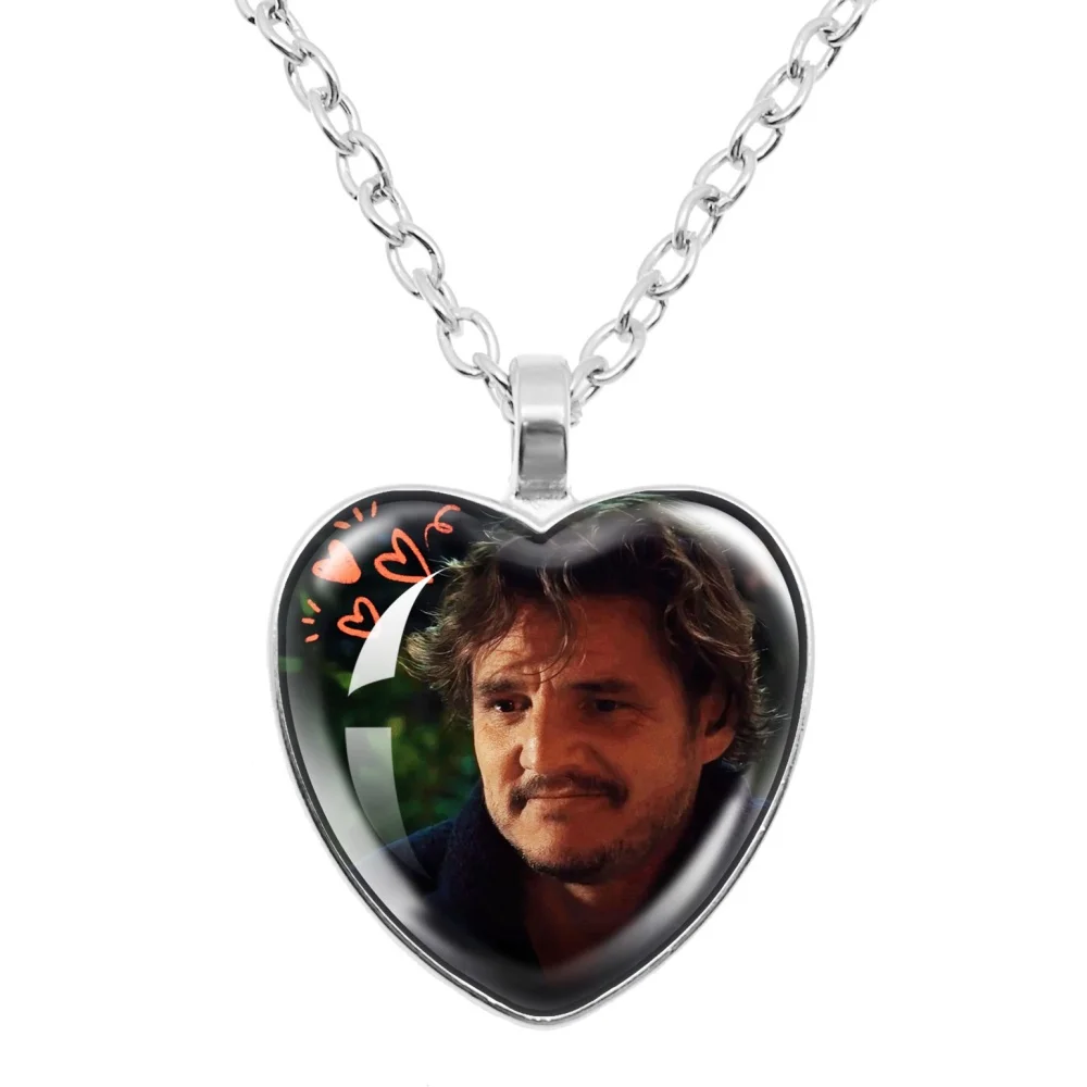 Pedro Pascal Necklace Creative Funny Meme Necklace 25mm Glass Heart-Shape Pendant Necklace Charm Jewelry Accessories Fans Gift