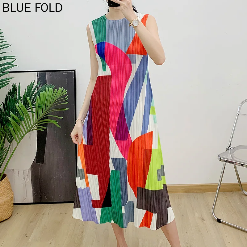 

MIYAKE Red Printed Pleated Dress Sleeveless Vest Dress Bottoming Long Dresses Summer New Slim Dress PLEATS Vestido Elegant