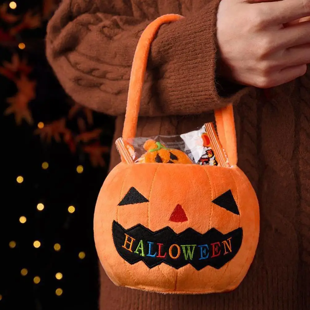 Halloween Candy Bag Plush Pumpkin Tote Halloween Pumpkin Treat Bag for Kids Capacity Candy Tote with Soft Handle Portable Trick
