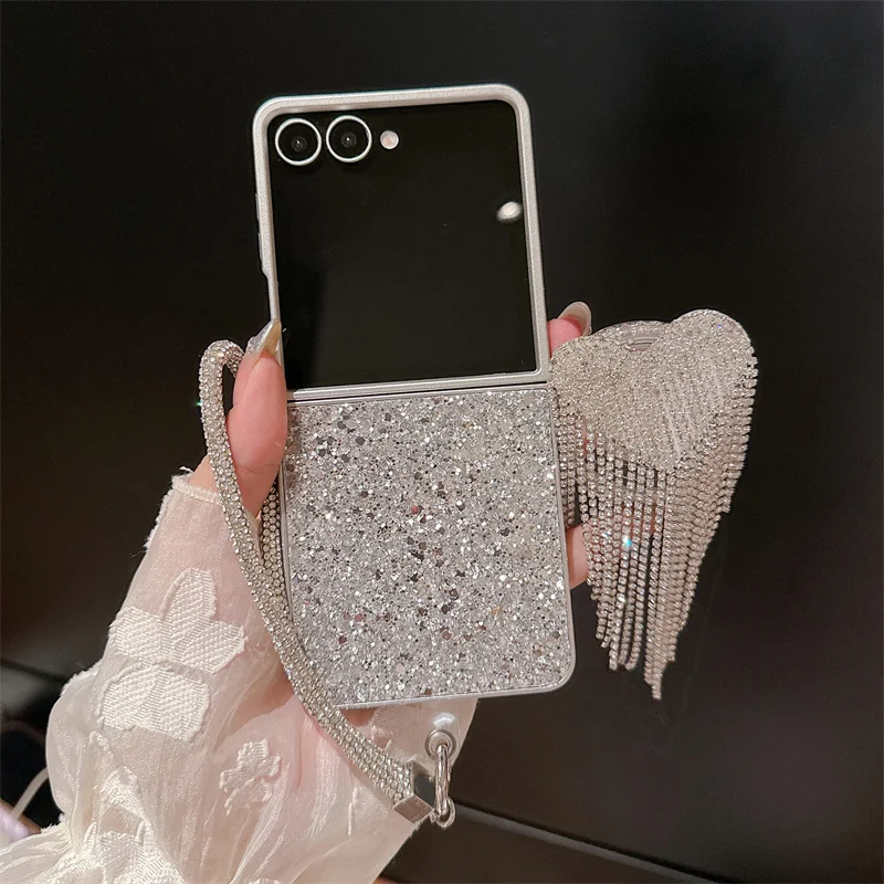 

Магнитный чехол для телефона с кисточкой и сердечком для Samsung Galaxy Z Flip 7 6 5 4 3 Flip6 Flip7 с цепочкой для Magsafe Capa