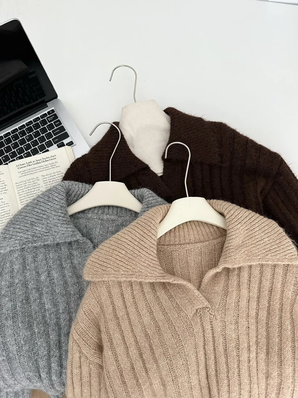 Women's Casual Spring Autumn Two Pieces Knitted Shorts Set Lady Turn Down Collar Long Sleeve Pullover Sweater + Shorts