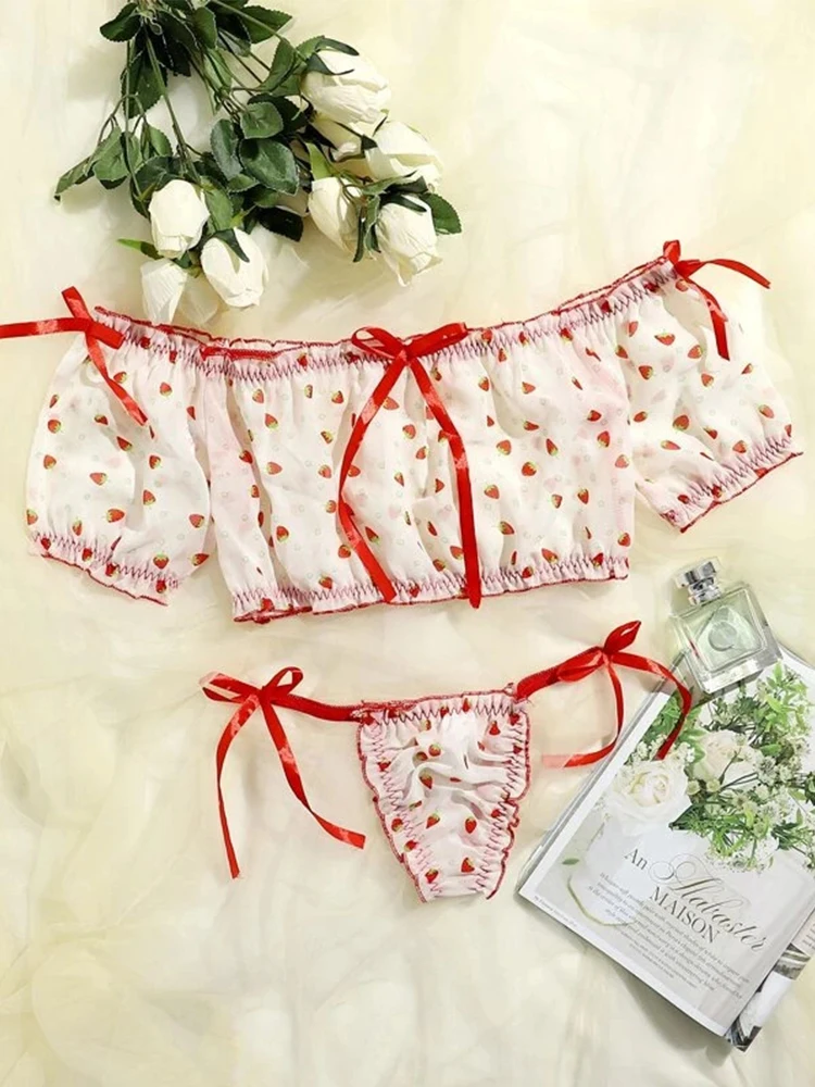 Off Shoulder Lingeries For Woman Sweety Tulle Sexy Underwear Set Strawberry Print Ruffle Bra Tops Thong Panty Beach Underwear