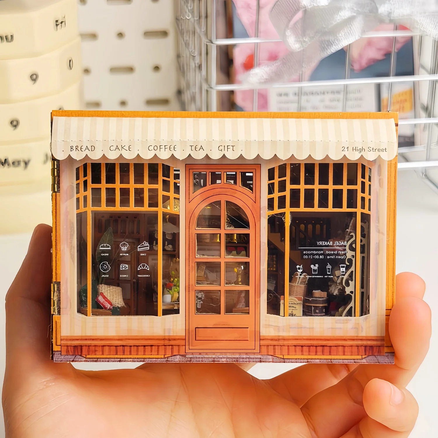 bagel-bakery-fantasy-cube-mini-dollhouse-kit-book-style-miniature-kit-cozy-tiny-home-bookshelf-decor-gift