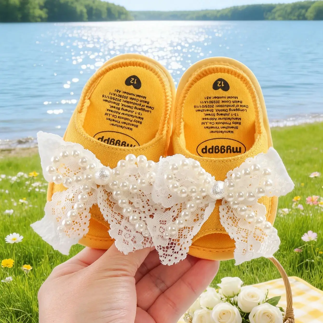 

Baby girl summer pearl bow sandals with floral soft sole, newborn baby's walking shoes