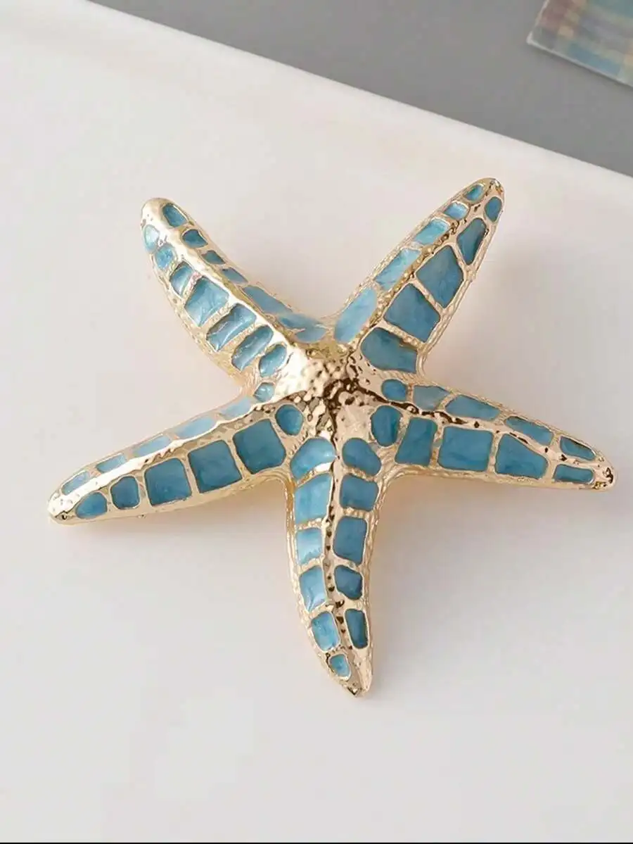 

Stylish Blue Enamel Starfish Brooch For Women Occasion Gift