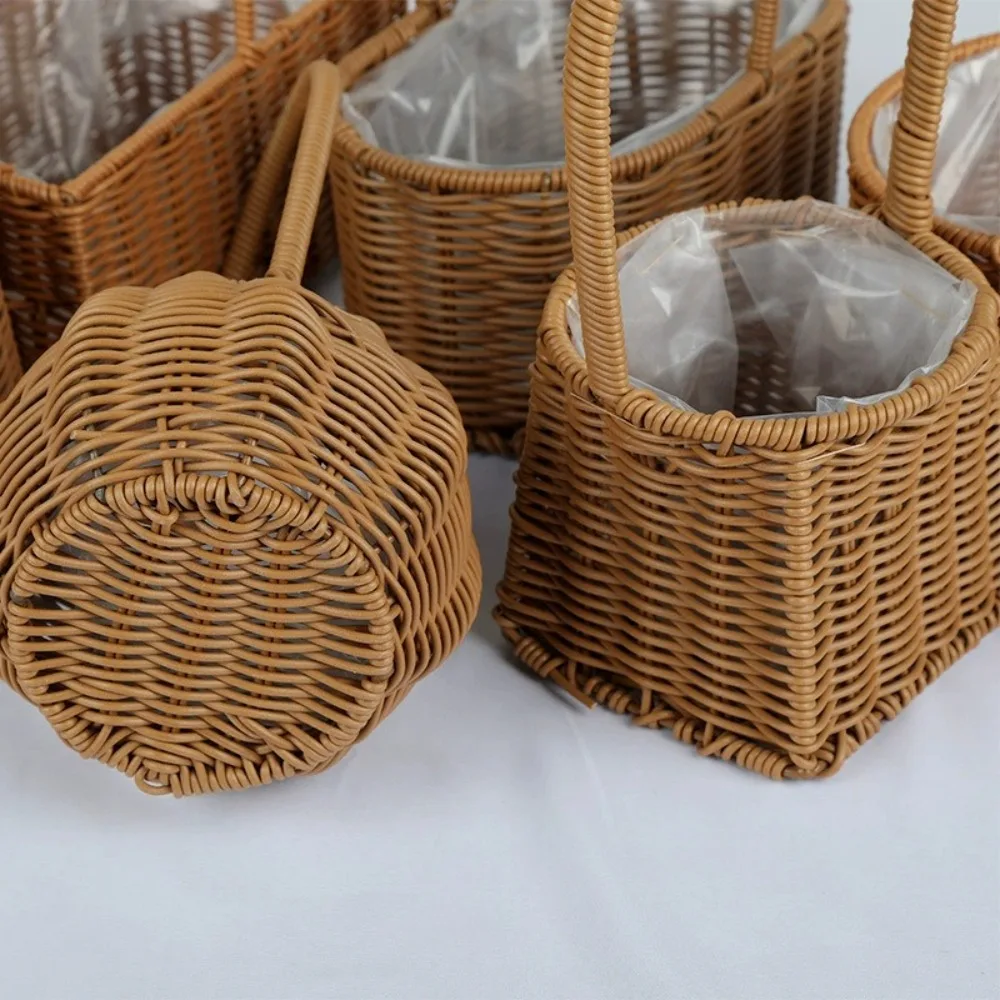 Willow Rattan Bride Flower Basket Hand-Woven Picnic Container Flower Arrangement Basket with Handle Sundries Organizer Wedding view 5