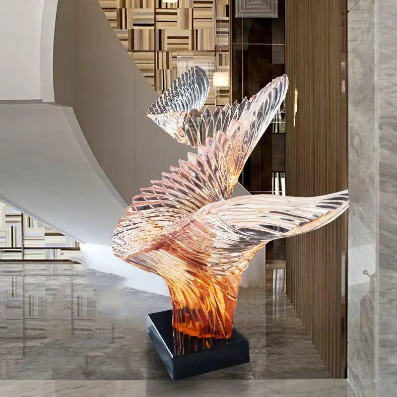 Modern creativity spreads its wings, sculpture villa transparent resin ornament large-scale beautiful Chen installation art