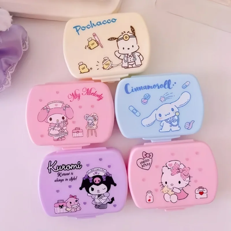 Cartoon Sanrio Mini Portable Pill Box Kuromi Pochacco Hello Kitty Six Compartments Cute My Melody Cinnamoroll Storage Box