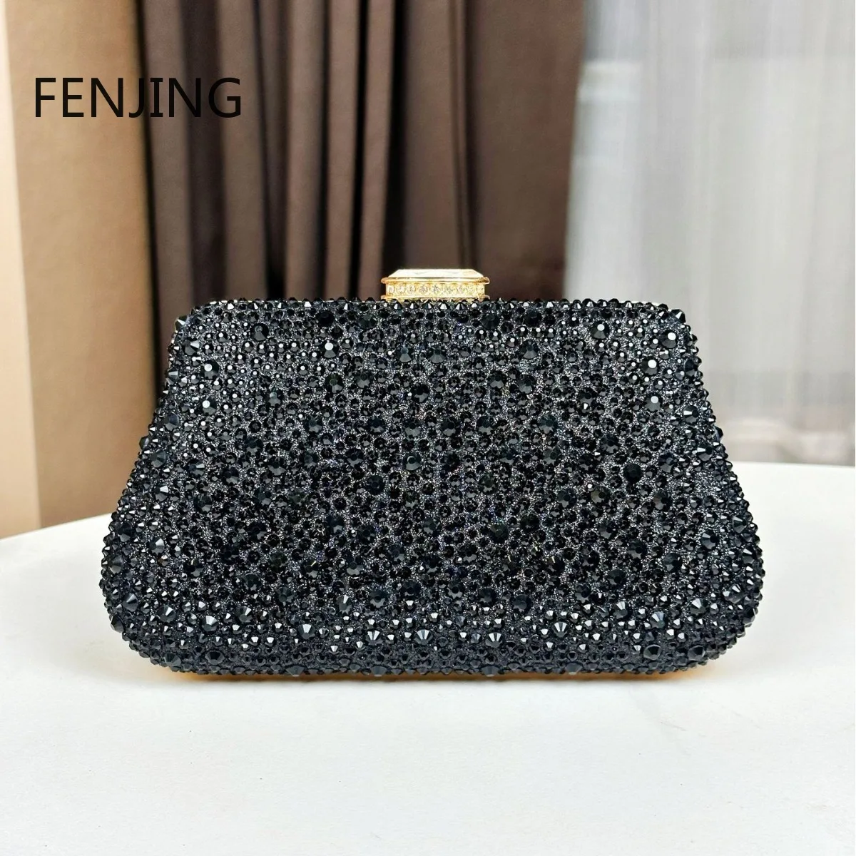 Gold Evening Bags for Women 2024 New Rhinestone Clutches and Purse Female Party/Dinner/banquet Handbags Prom Chain Shoulder Bags