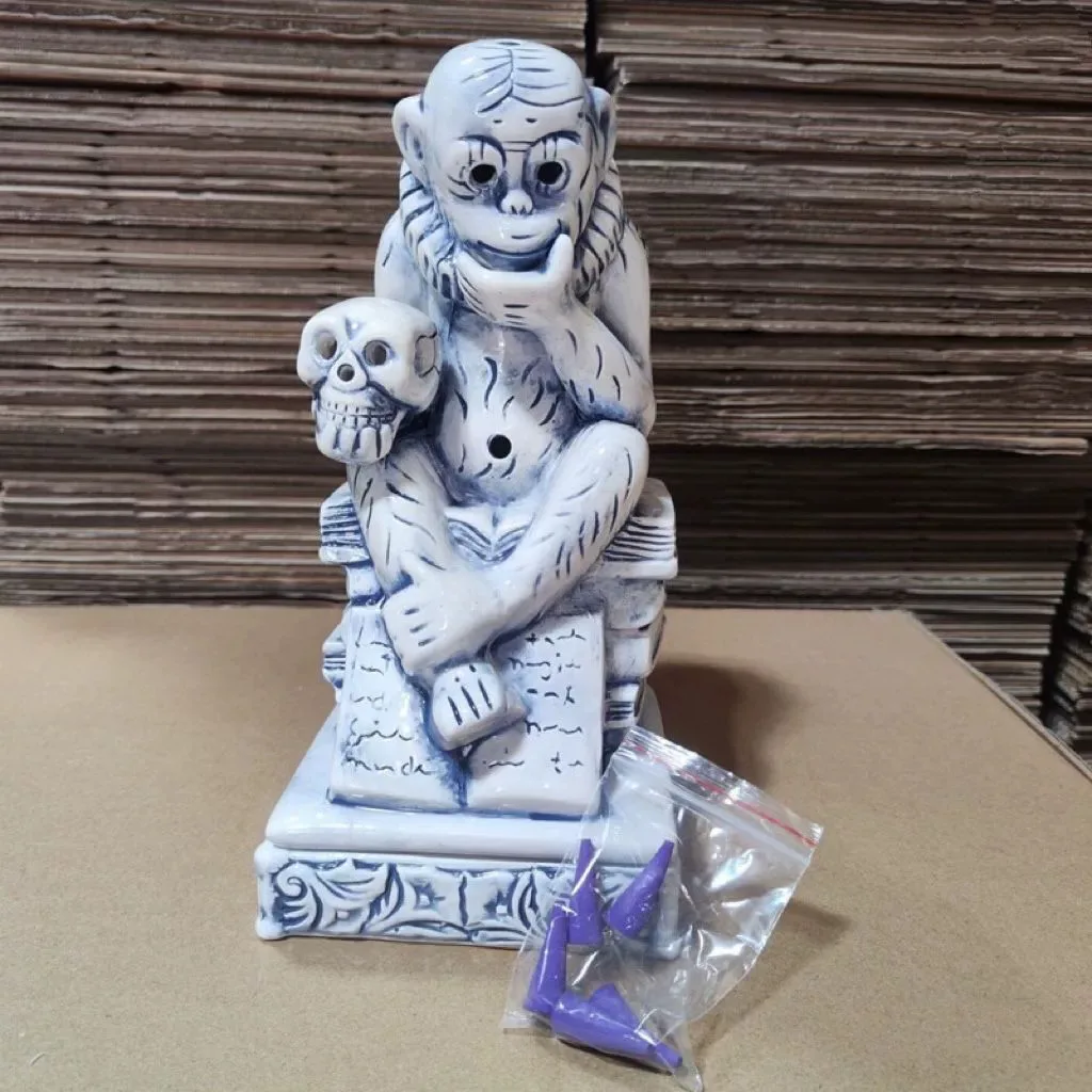 Neighborhood Monkey Incense Burner, Tide Ceramic, Aromatherapy, NBHD Trend Ornaments, Skull Incense Seats, Ornaments