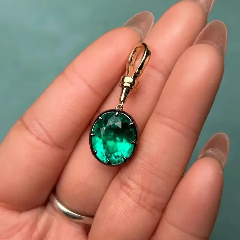 Pirmiana Customized 14k Yellow Gold 5.88ct Lab Grown Emerald Pendant for Women Party Gift