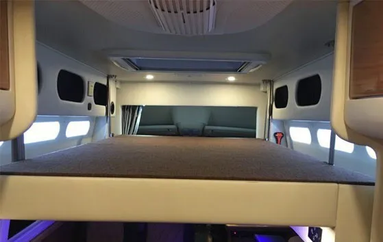 Lit élévateur RV intelligent réglable électrique de caravane de haute qualité OEM