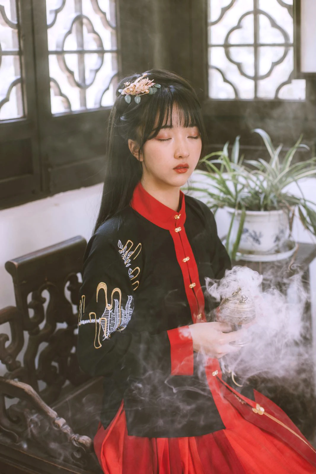 

Традиционный костюм ханьфу в стиле династии Мин, с воротником-стойкой, вышитой юбкой на талии, для весенне-осеннего сезона, женский этнический наряд