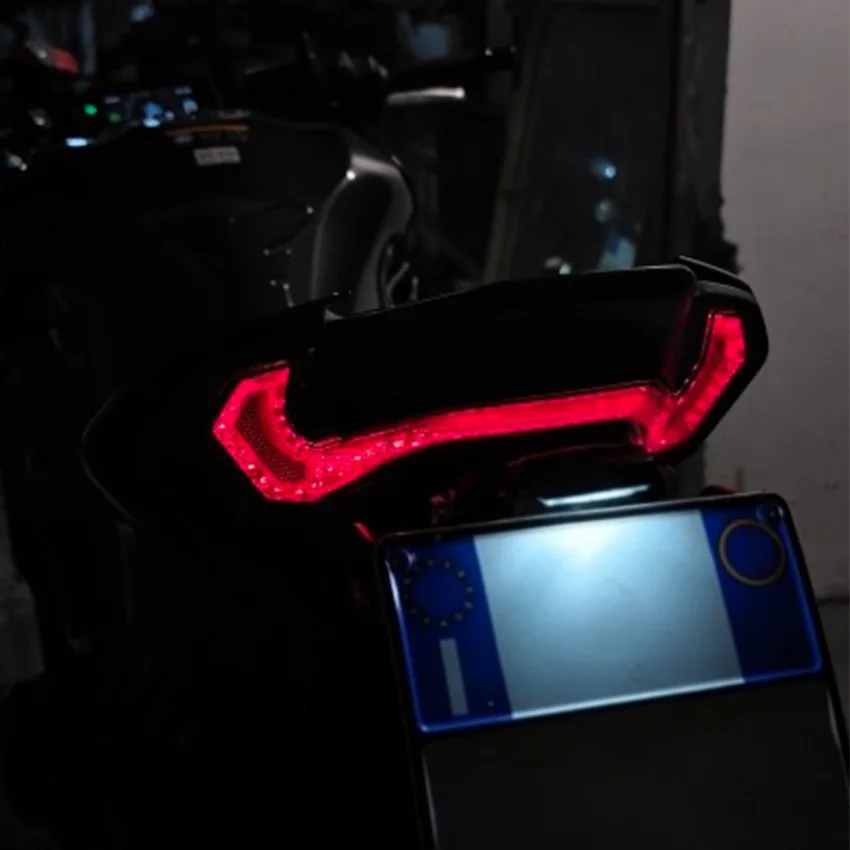 Integrated Rear Tail Light Brake Turn Signal Lamp For Kawasaki Z900 Z900SE 2024 2025 2026 Motorcycle LED Brake Tail Light view 3