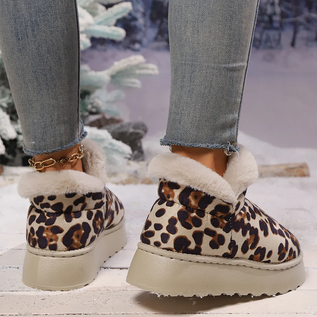 Flat Heeled Women\'s Midsole Boots Winter New Lightweight Round Toe Boots Women\'s Rubber Wedge Snow Boots Leopard Print  608