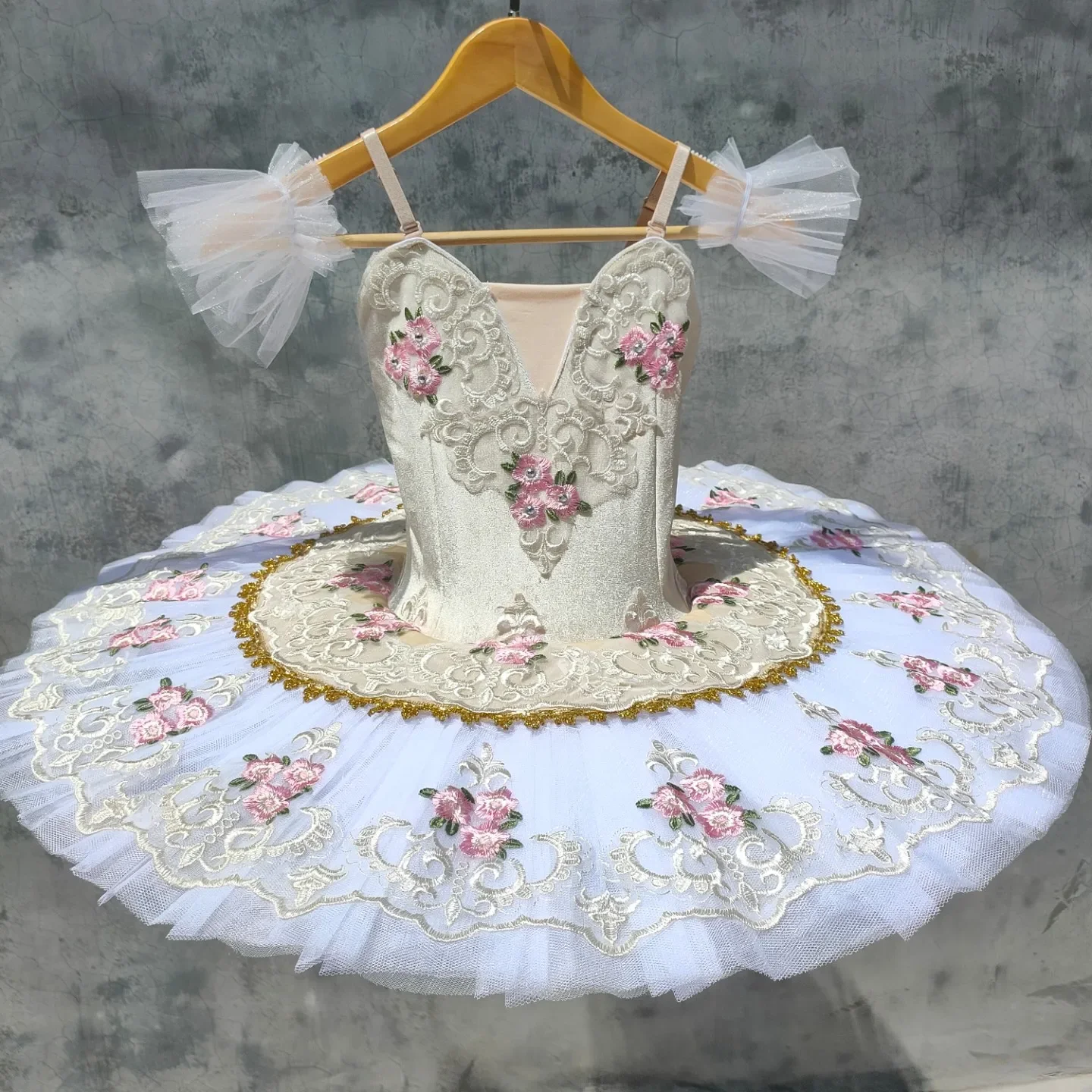 

Girls Floral Embroidered Ballet Tutu Dress Kids Professional Ballerina Performance Costume Children Pancake Tutu For Dance Wear