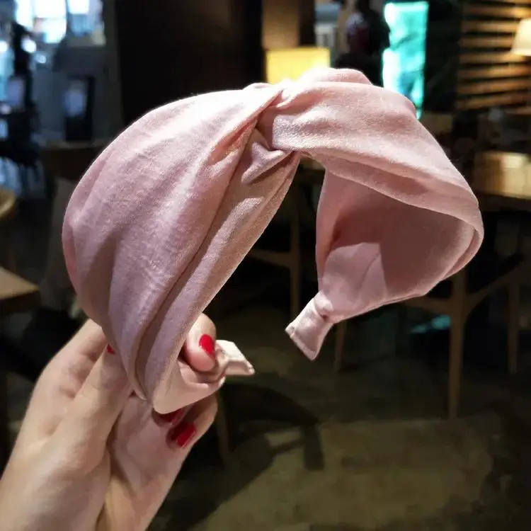 

1 Pcs New Women's Headband Twist Hairband Sweet Knotted Cross Tie Cloth Headwrap Hair Band Hair Hoop Head Band Decor Supplies