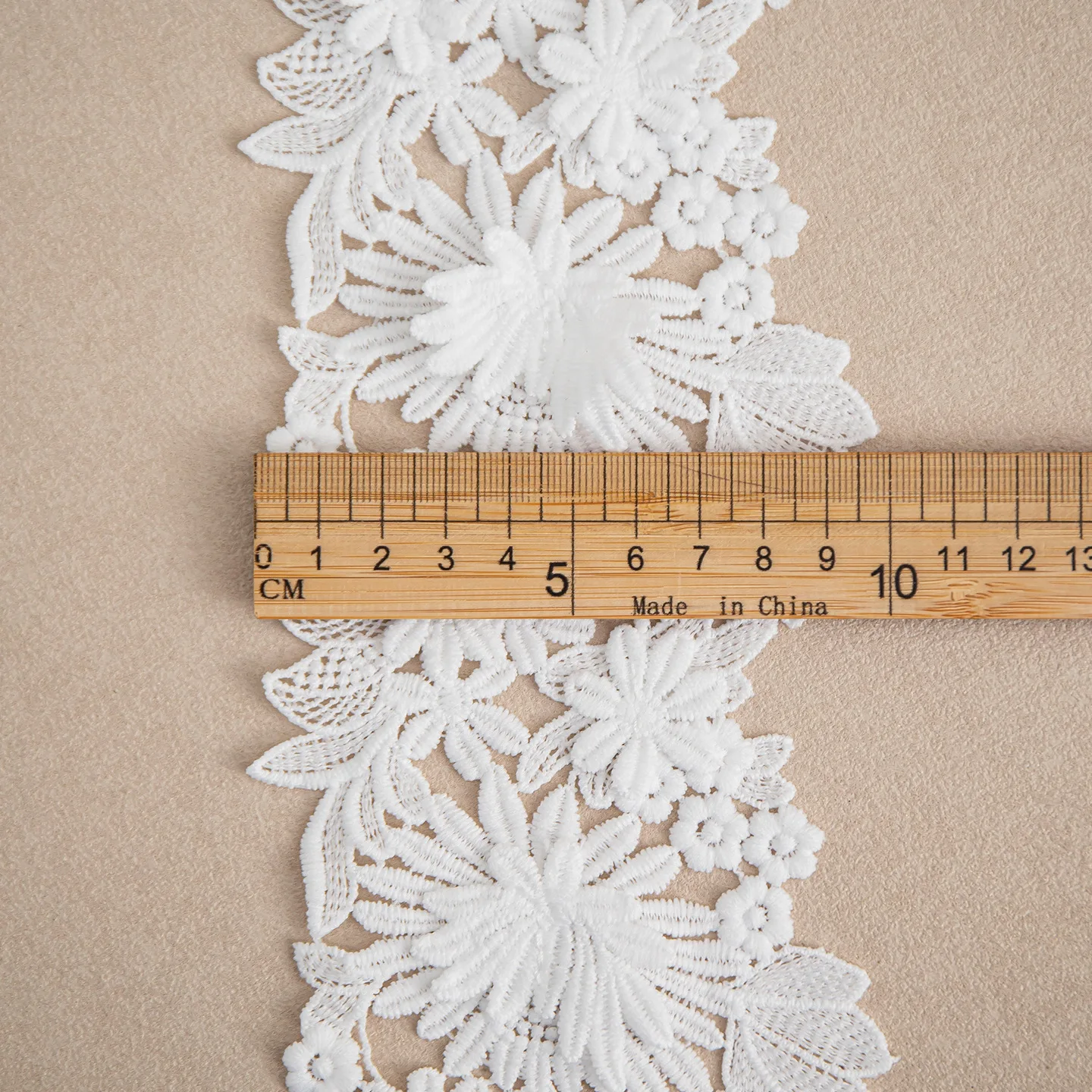 10CM Three-dimensional Milk Silk Water-soluble Embroidery Lace Home Textile Clothing Cuffs Pants Legs Decorative Accessories