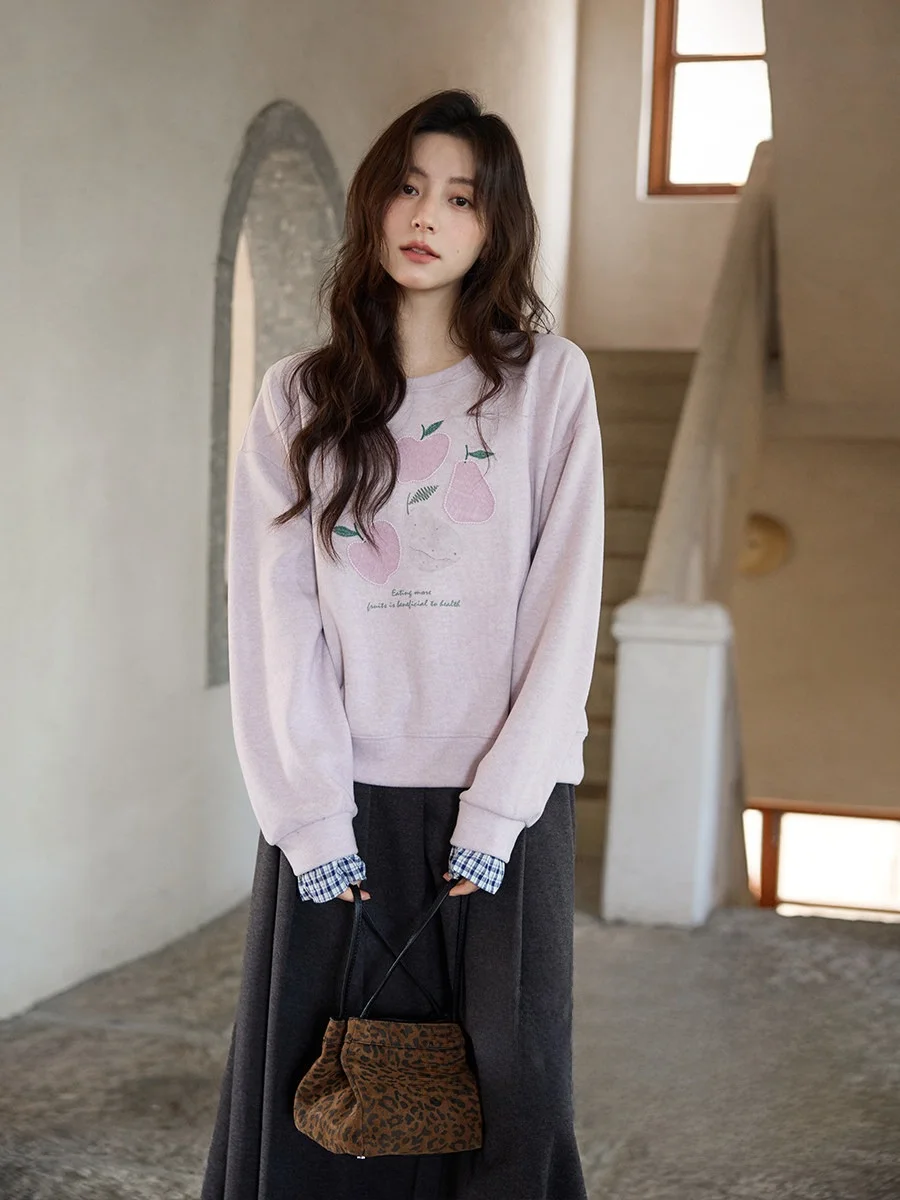 Ximen 2026 New Autumn Korean Style round Neck Patchwork Fruit Pink Fashionable Sweatshirt Loose Fit Polyester Blend Long Sleeve