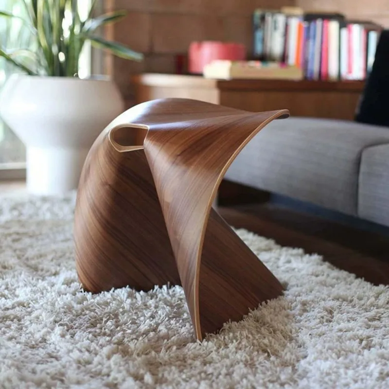 Home Stackable Design Dining Chair Simple Solid Wood Stool Home Irregular Stool Creative Small Stool Tea Room Chair 2025 Hot