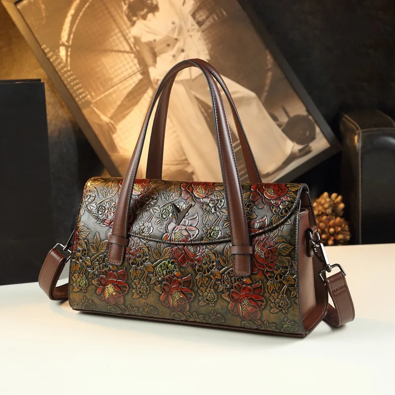 Authentic women's bag 2026 new vintage textured floral handbag, shoulder and crossbody bag mothers, retro style