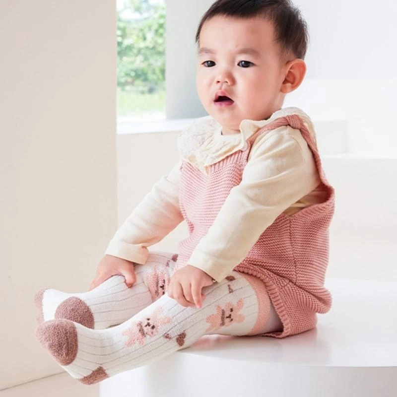 3 Pairs Knee Stockings Coral Fleece Baby Knee Socks Toddler Long Socks 425F